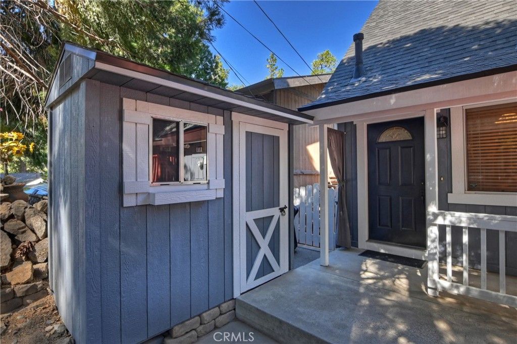 listing image 130725579026914378823