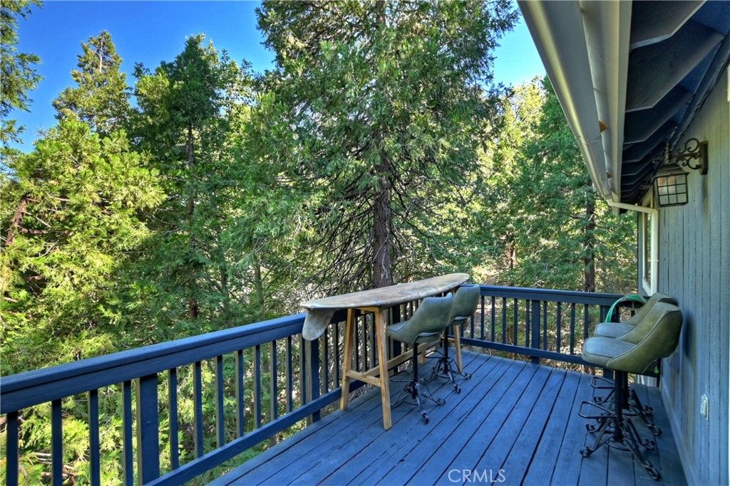 listing image 130729426219747486063