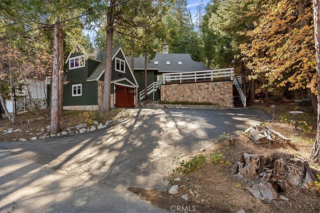 226 Holiday Drive