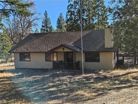 A home in Mariposa