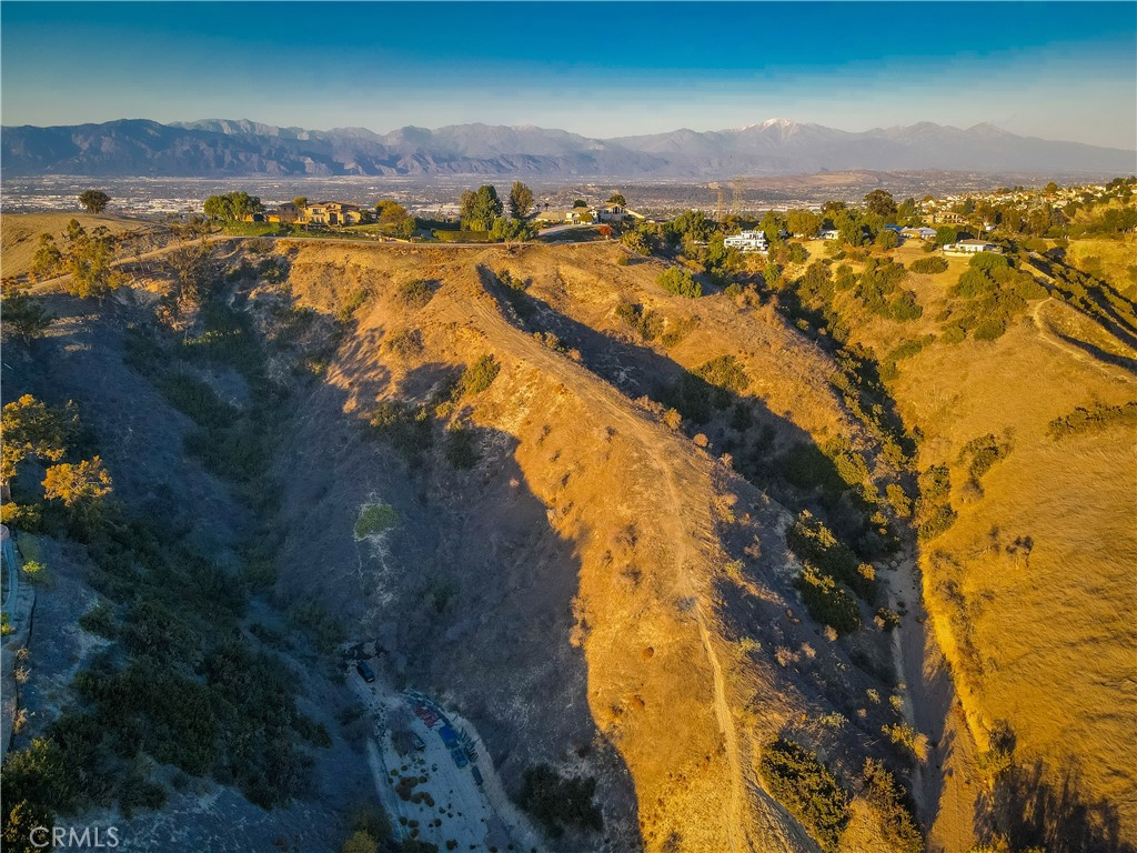 2368 Lupin HIll Road