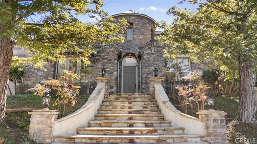 1387 Caitlyn Circle