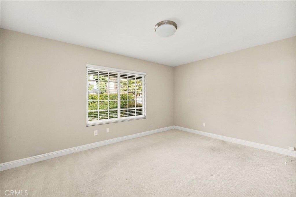listing image 52