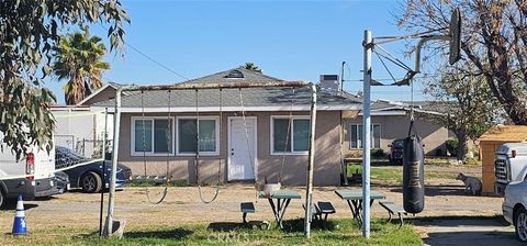 8403 Mulberry Avenue Fontana CA 92335