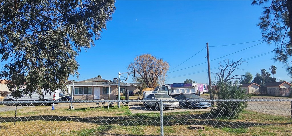 8403 Mulberry Avenue