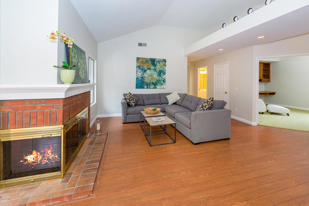 Las Posas North 3 - 421203 - Residential