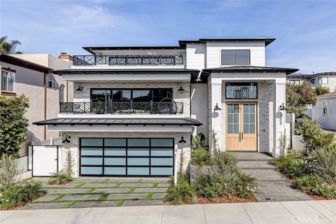 A home in Hermosa Beach