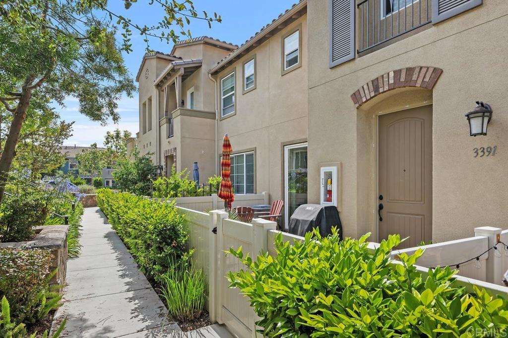 View Carlsbad, CA 92010 condo