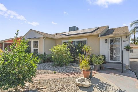 A home in Arleta