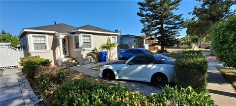 A home in South Gate