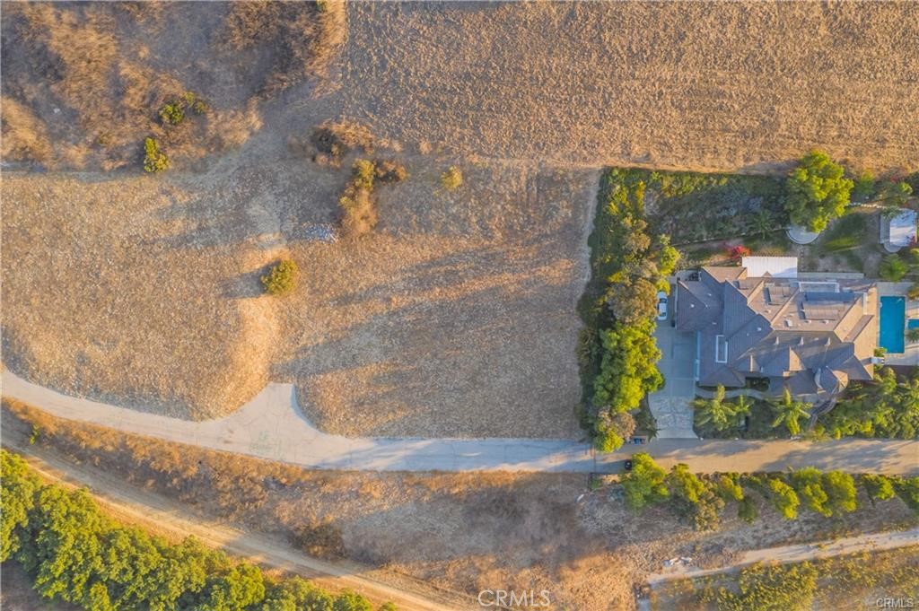 15477 SKYLINE Drive
