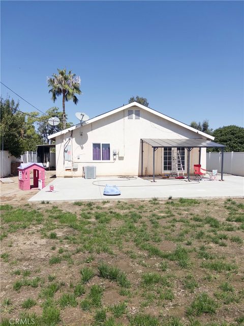 A home in Perris