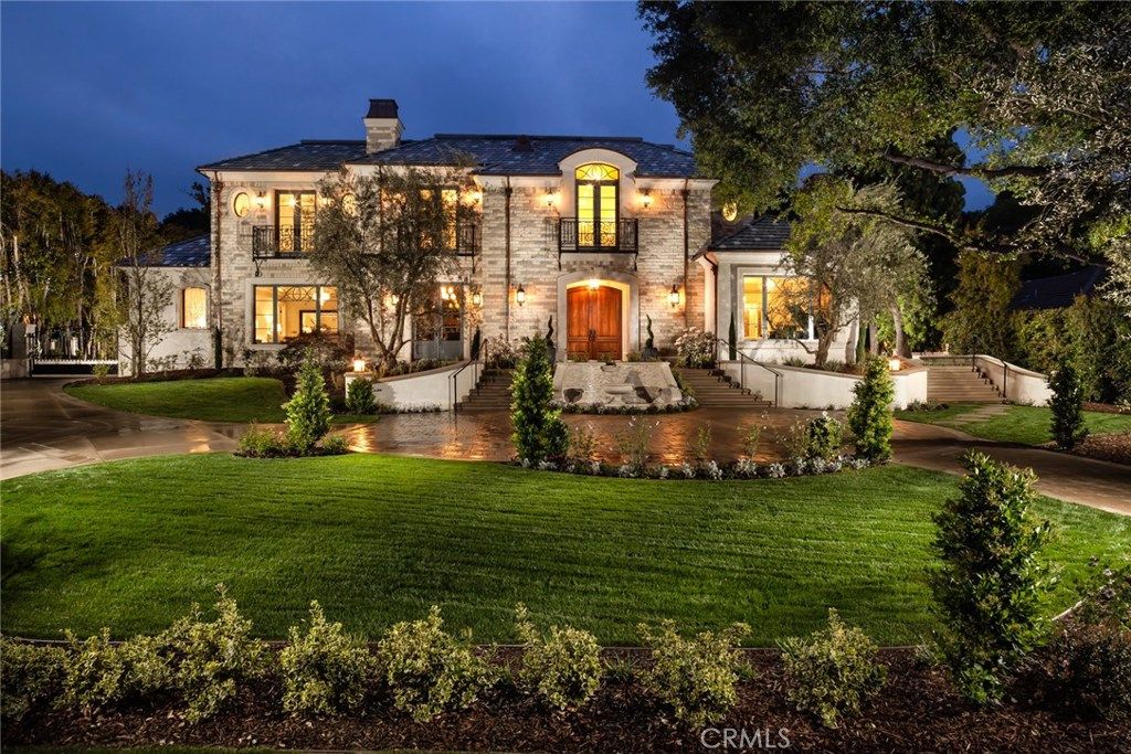 listing image 130725622438712859976