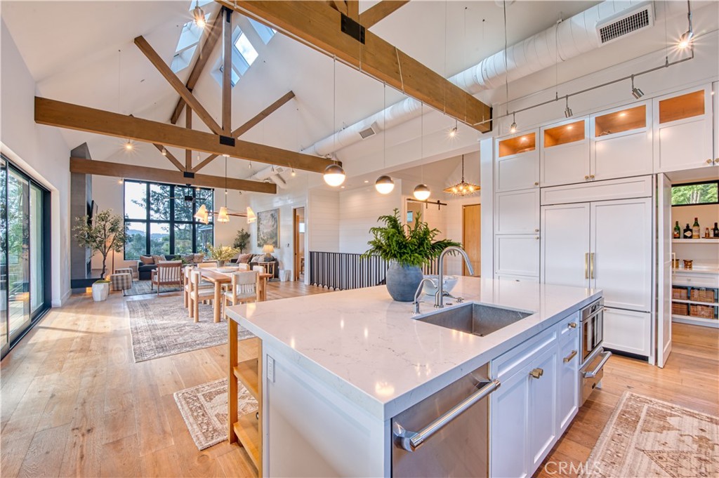 3 Strawberry Lane