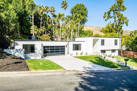 A home in Woodland Hills