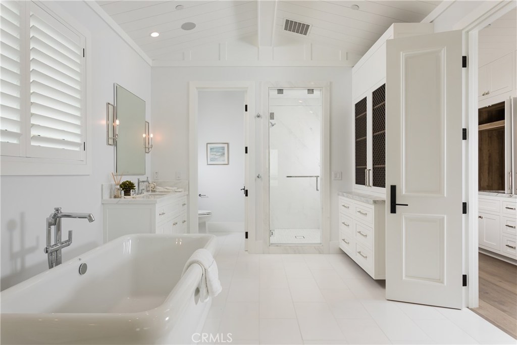 Beach Road Custom (BR) - Residential