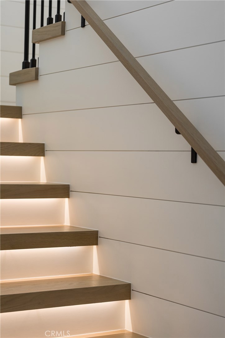 Beach Road Custom (BR) - Residential