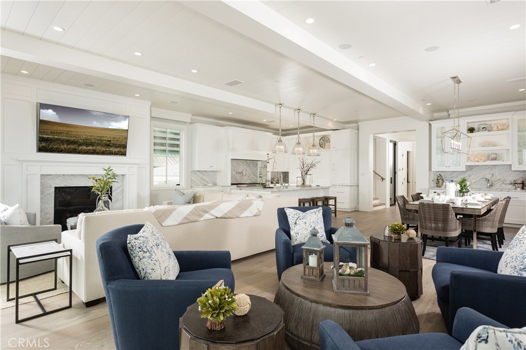 Beach Road Custom (BR) - Residential