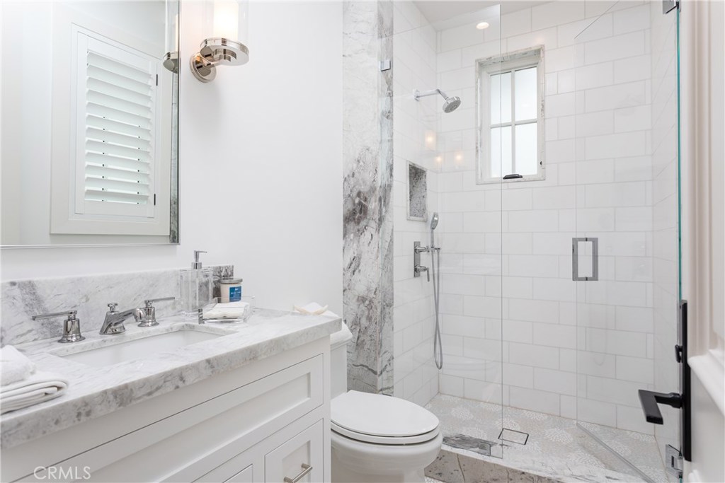 Beach Road Custom (BR) - Residential