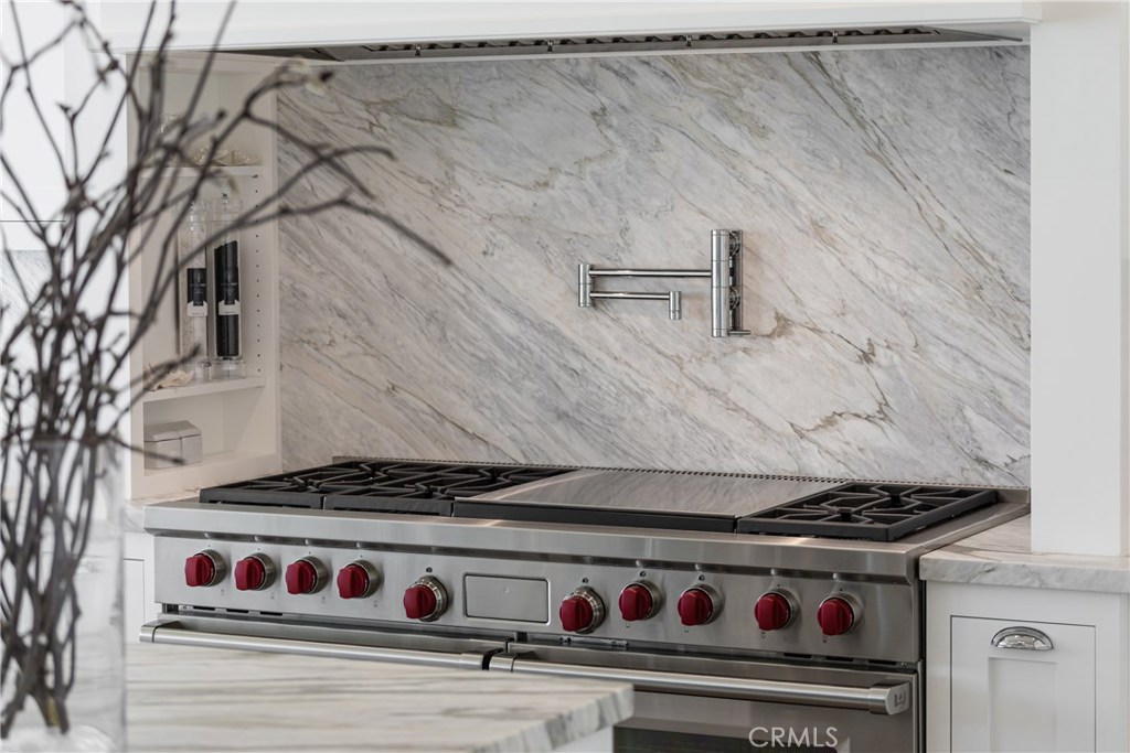 Beach Road Custom (BR) - Residential