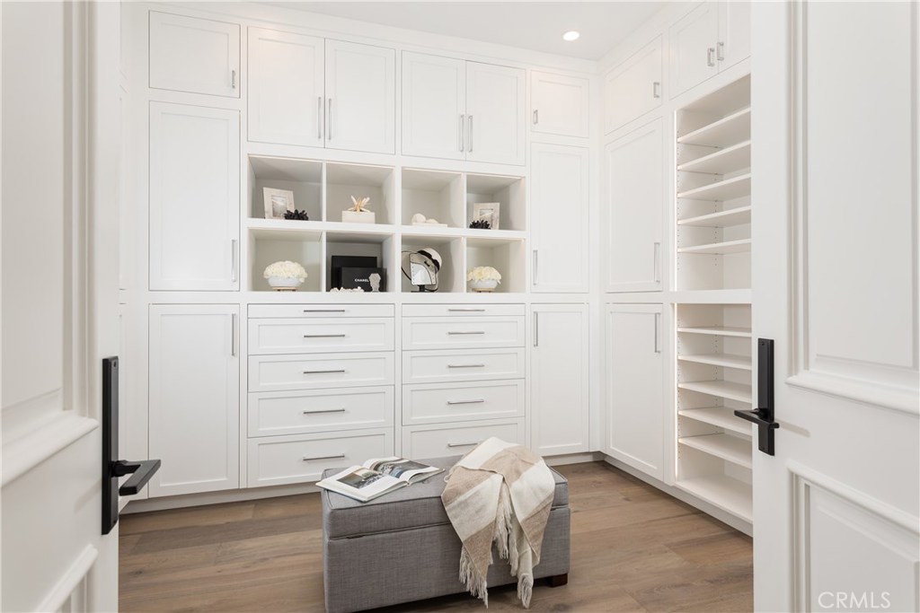 Beach Road Custom (BR) - Residential