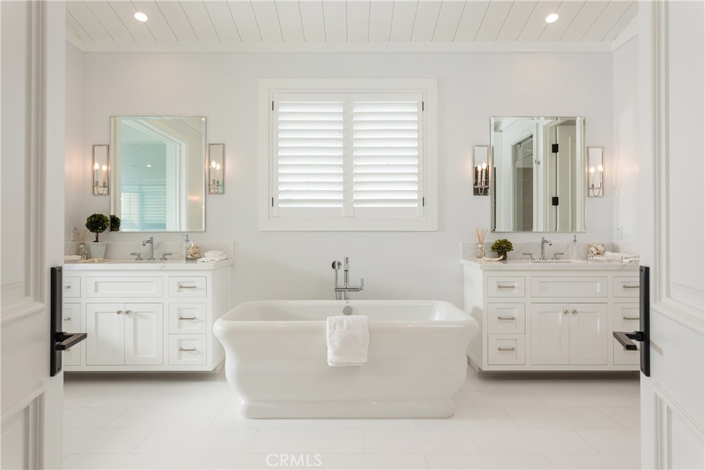 Beach Road Custom (BR) - Residential