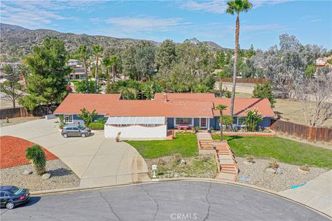 30521 Coplasa Street Lake Elsinore CA 92530
