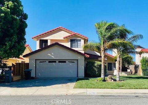 A home in Lake Elsinore