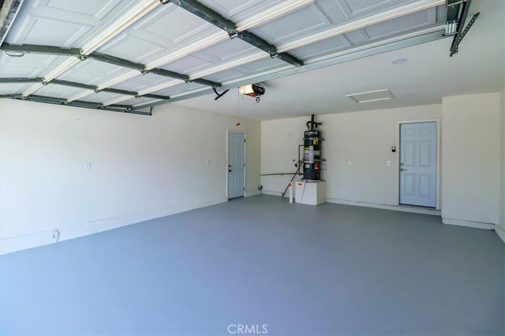 listing image 130723131029476482303