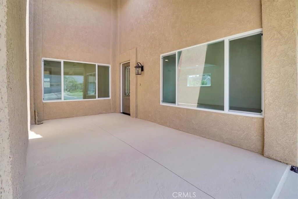 listing image 130723072878149911536