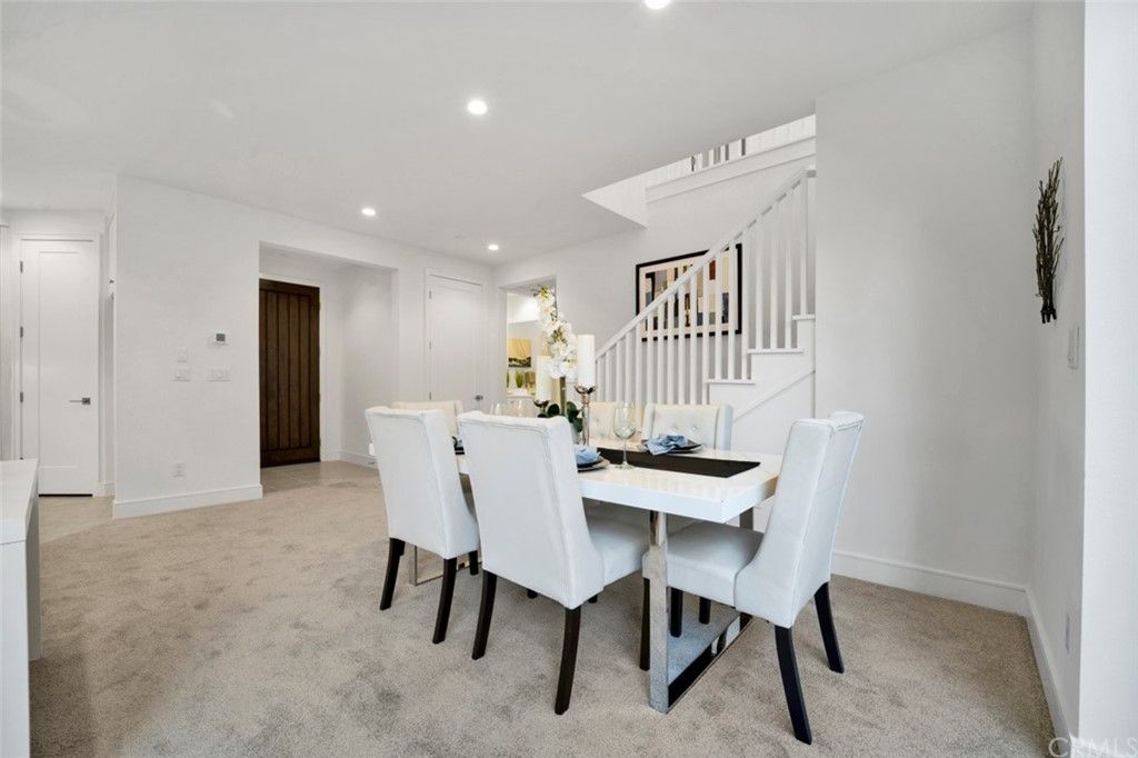 listing image 130727219714157947056