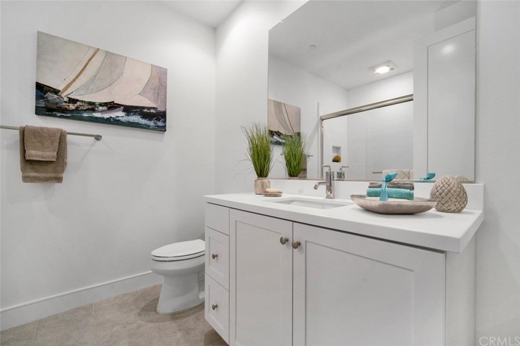 listing image 130729012599241162793