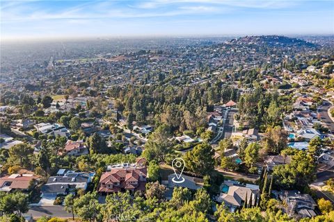 A home in North Tustin