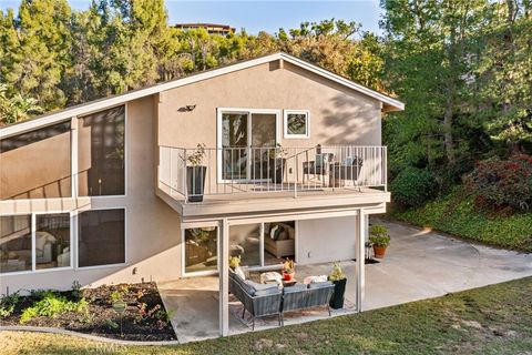 A home in North Tustin