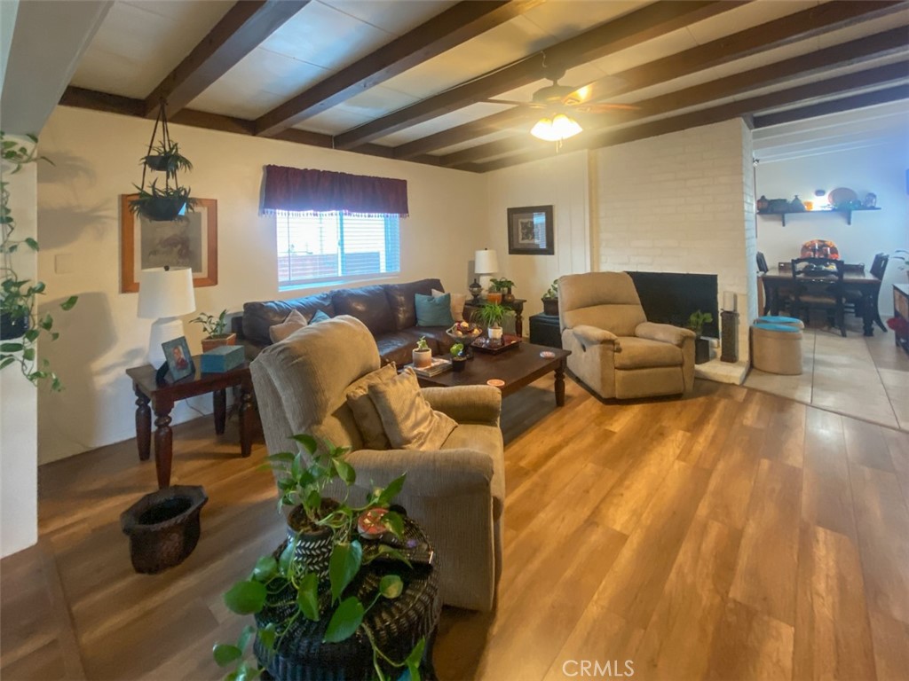 Photo 5 of 22 of 8385 Mulberry Avenue house