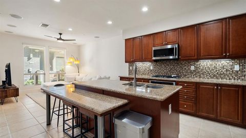 2510 Aperture Circle San Diego CA 92108