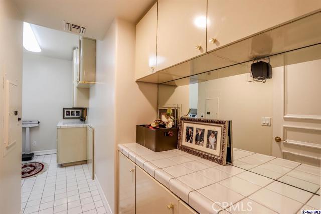 Not Applicable-105 - Residential Income