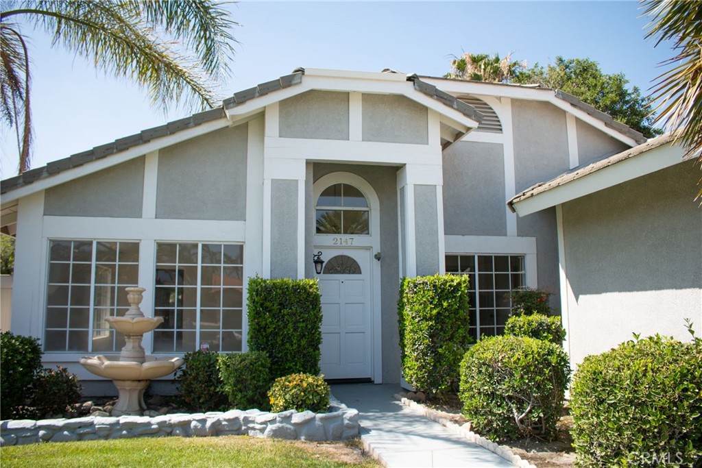 2147 W Fairview Drive
