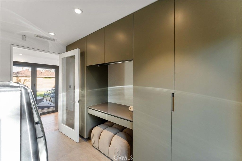 listing image 55