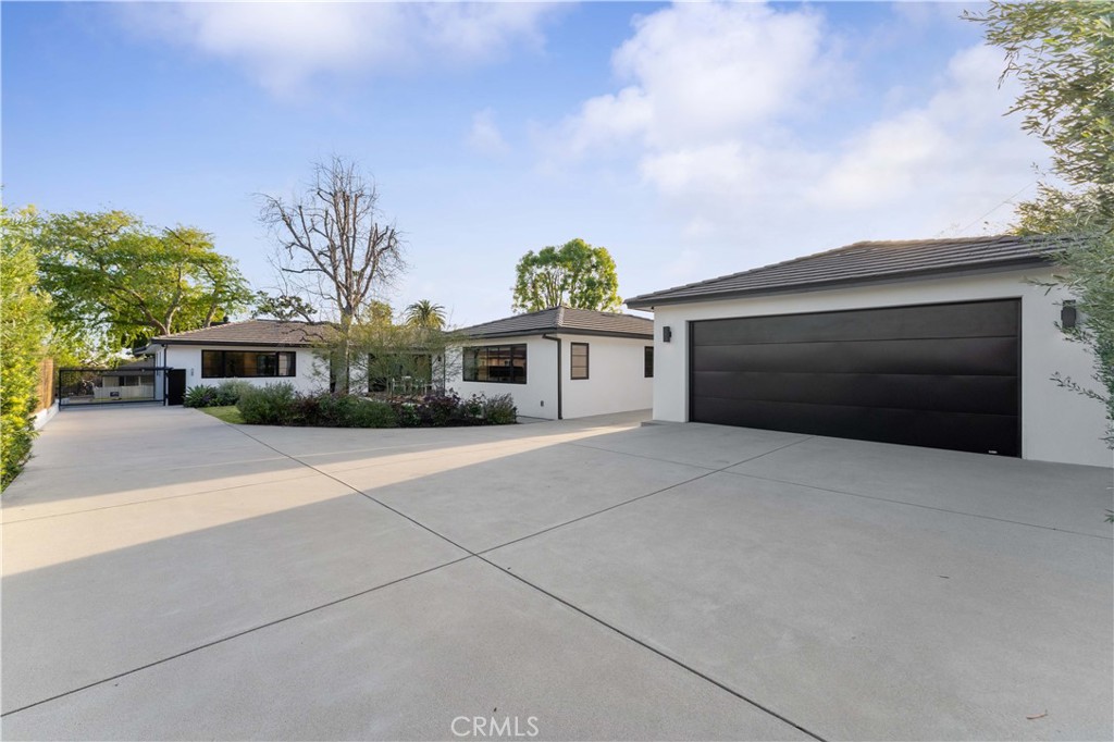 Properties 1 3695 Fairmeade Road
