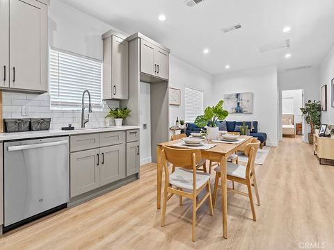 308 S Laurel Street Santa Ana CA 92704