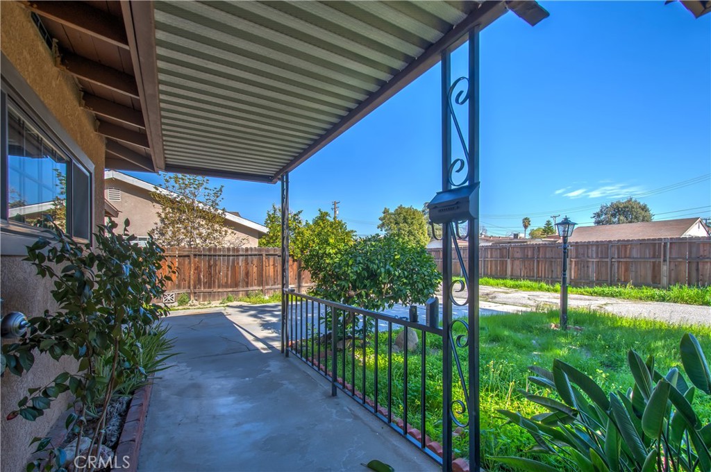 Photo 7 of 58 of 11924 Rio Hondo house
