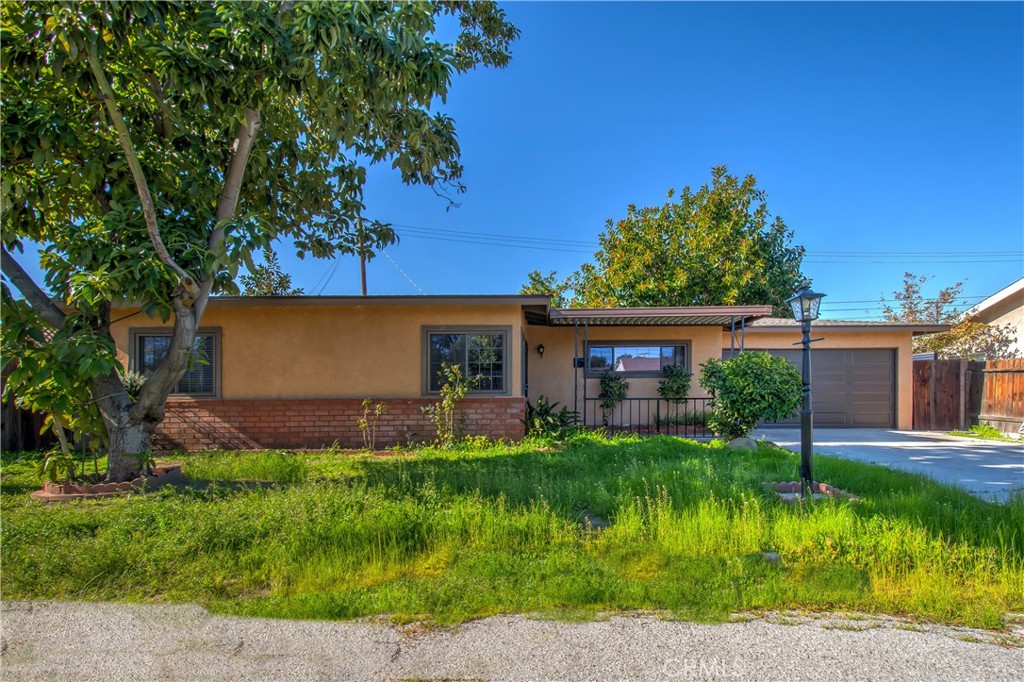 Photo 3 of 58 of 11924 Rio Hondo house