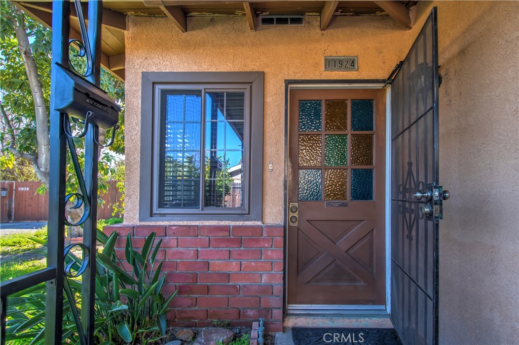 Photo 8 of 58 of 11924 Rio Hondo house