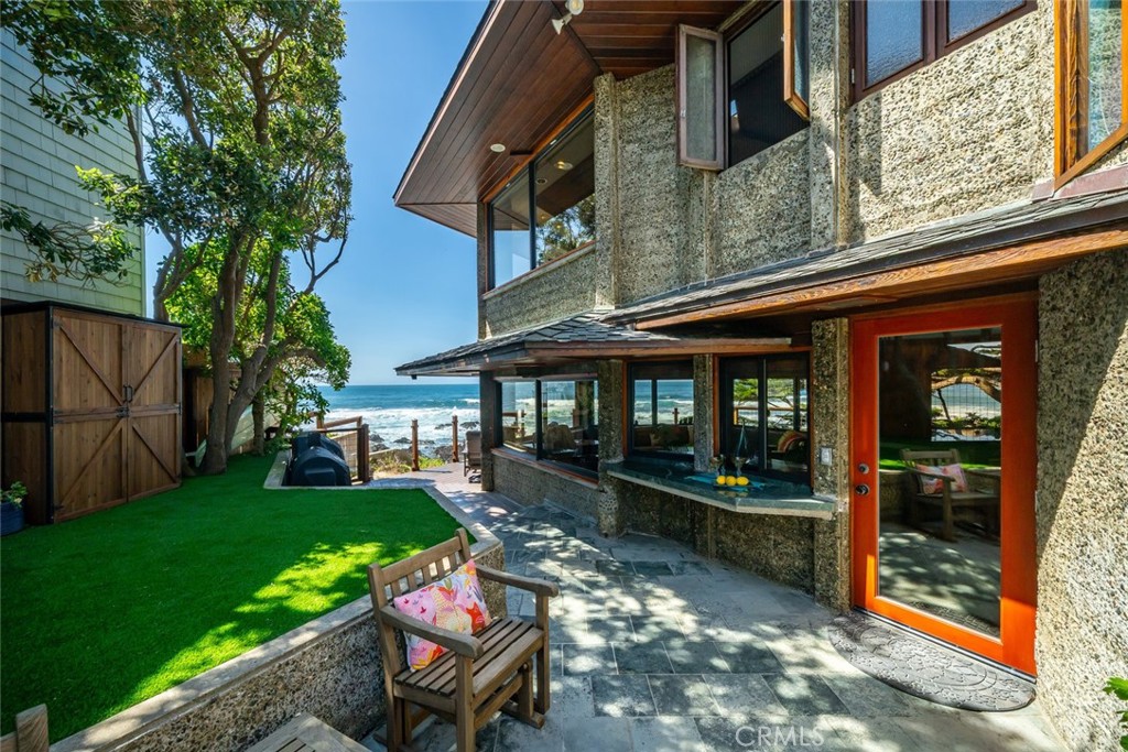 2431 Sherwood Drive
