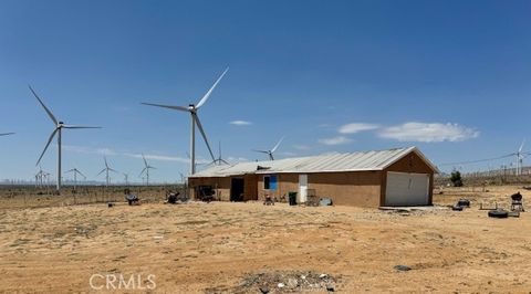 A home in Mojave