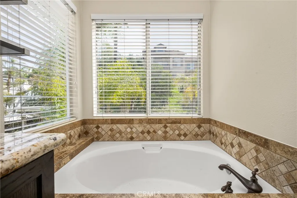 Anaheim Hills, California 92808, United States, 3 Bedrooms Bedrooms, ,3 BathroomsBathrooms,Residential,Active,96011