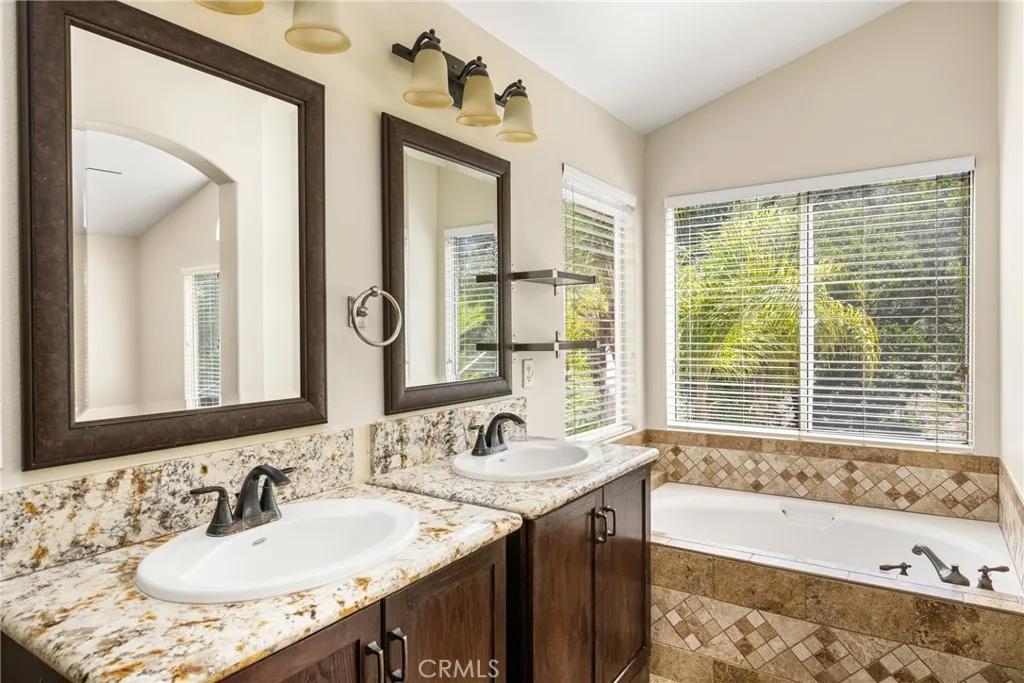 Anaheim Hills, California 92808, United States, 3 Bedrooms Bedrooms, ,3 BathroomsBathrooms,Residential,Active,96011