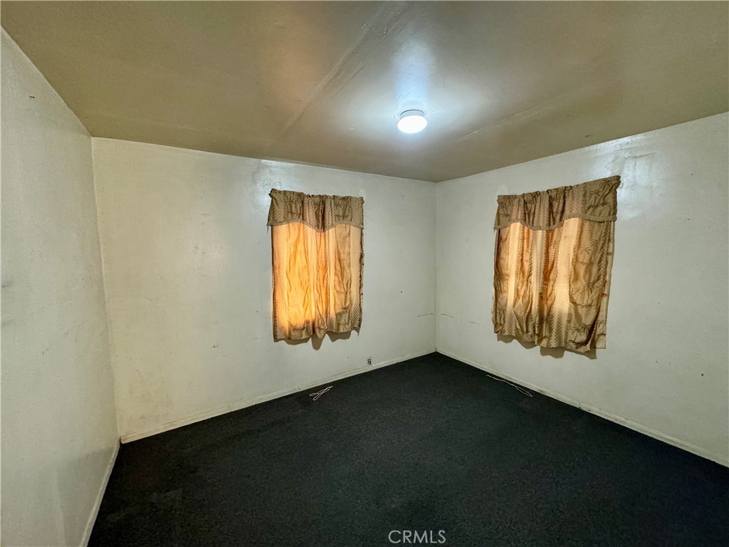 Photo 5 of 22 of 308 N Pasadena Avenue house
