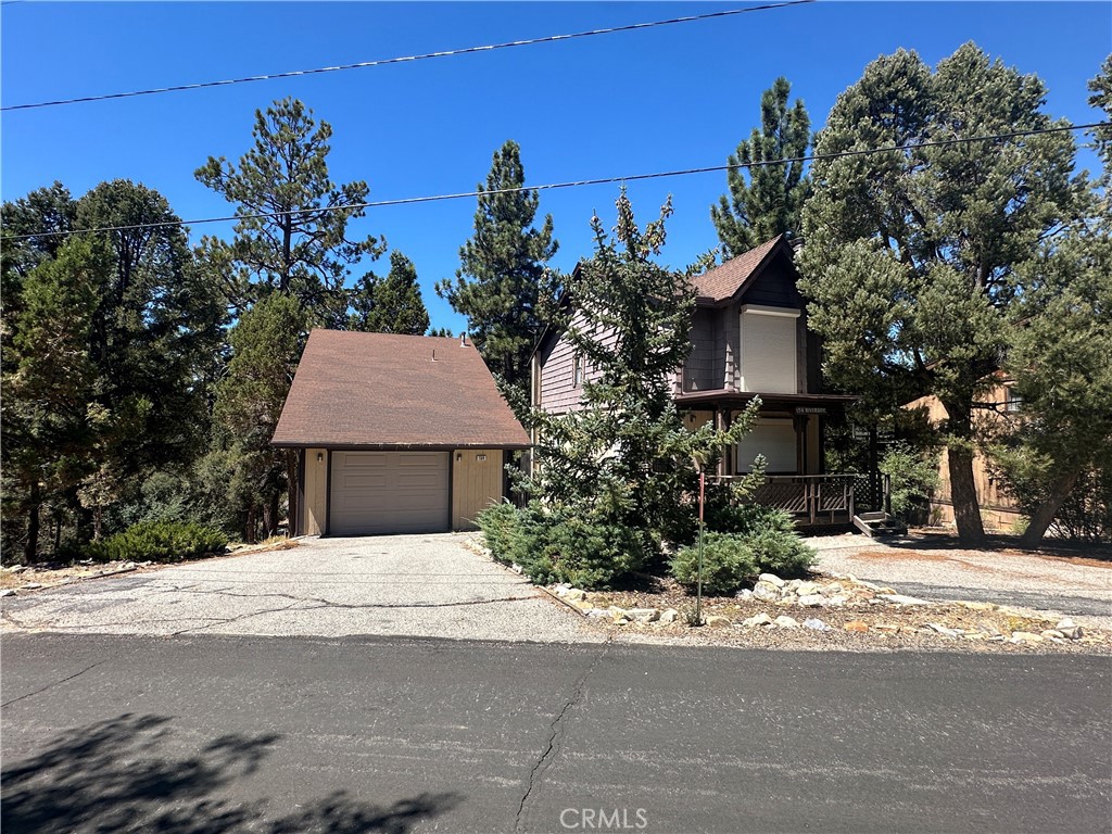 View Sugarloaf, CA 92386 house